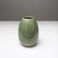 Image 1 of Petit vase vert