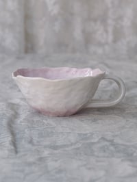 Image 3 of Large Wavy Tea Cup 