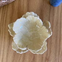 Image 3 of Pale Yellow Flower Candle / Trinket Dish