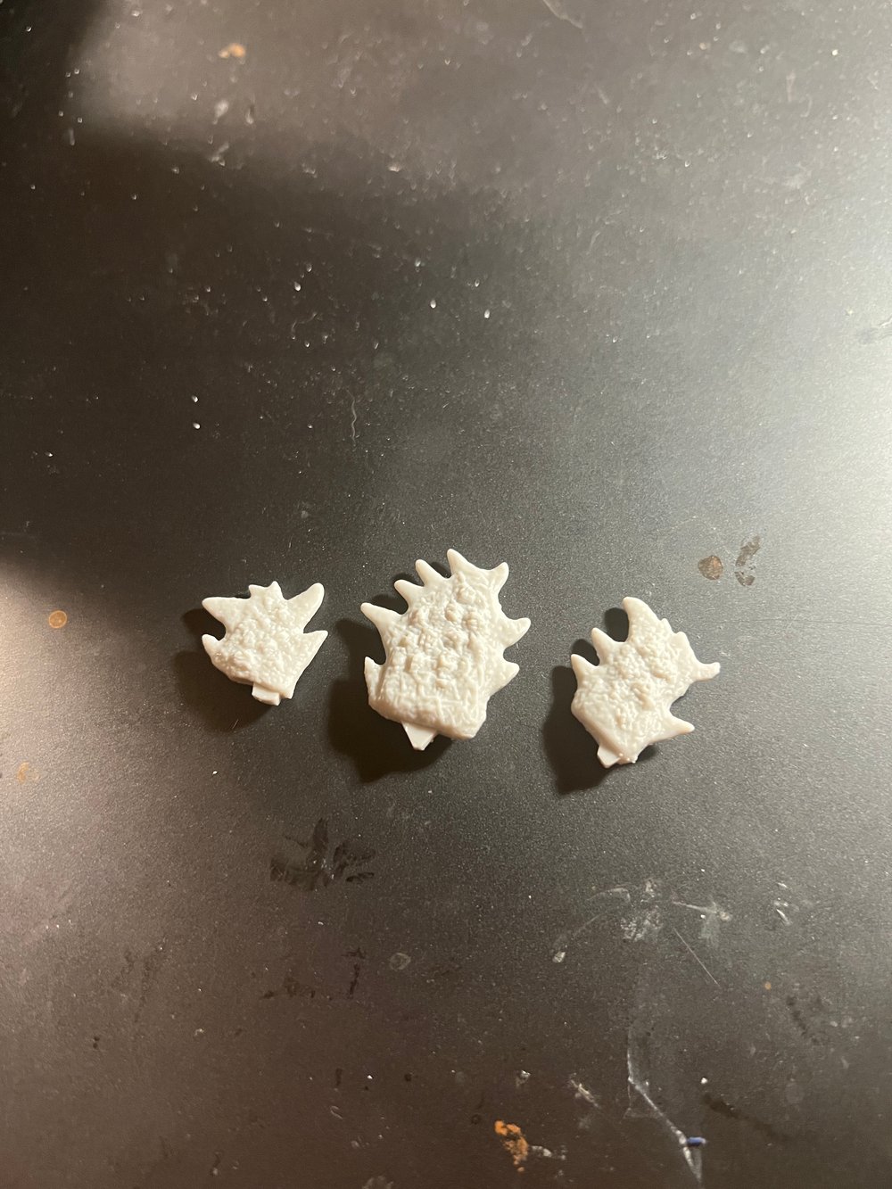 Hydrogen Beast: Replacement spines