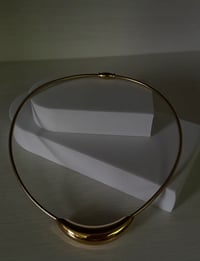 Image 4 of Curved Gargantilla 