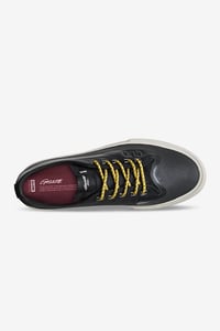 Image 3 of Zapatilla Globe Gillette Black leather en rebajas.