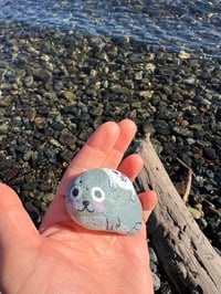 Image 3 of Tofu the Seal & Mochi the Pup Rock 💙