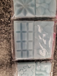 Image 4 of Petite Bars