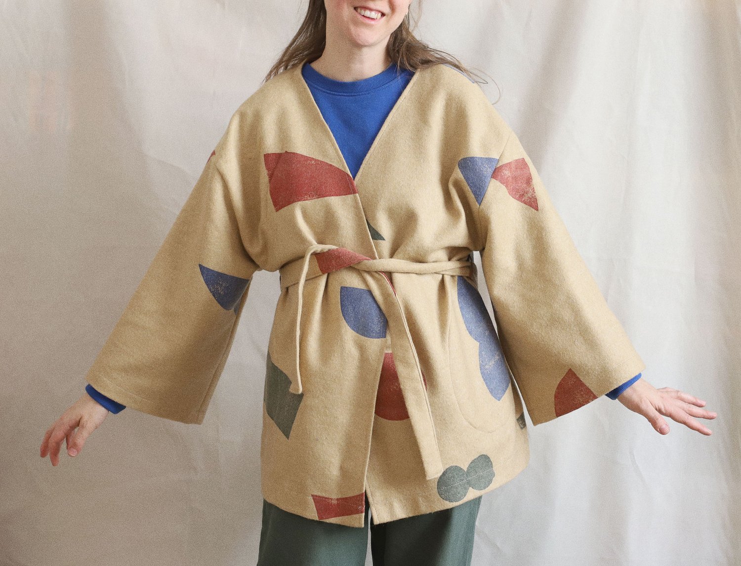 Image of WOOL KIMONO-JACKET WITH SHAPES