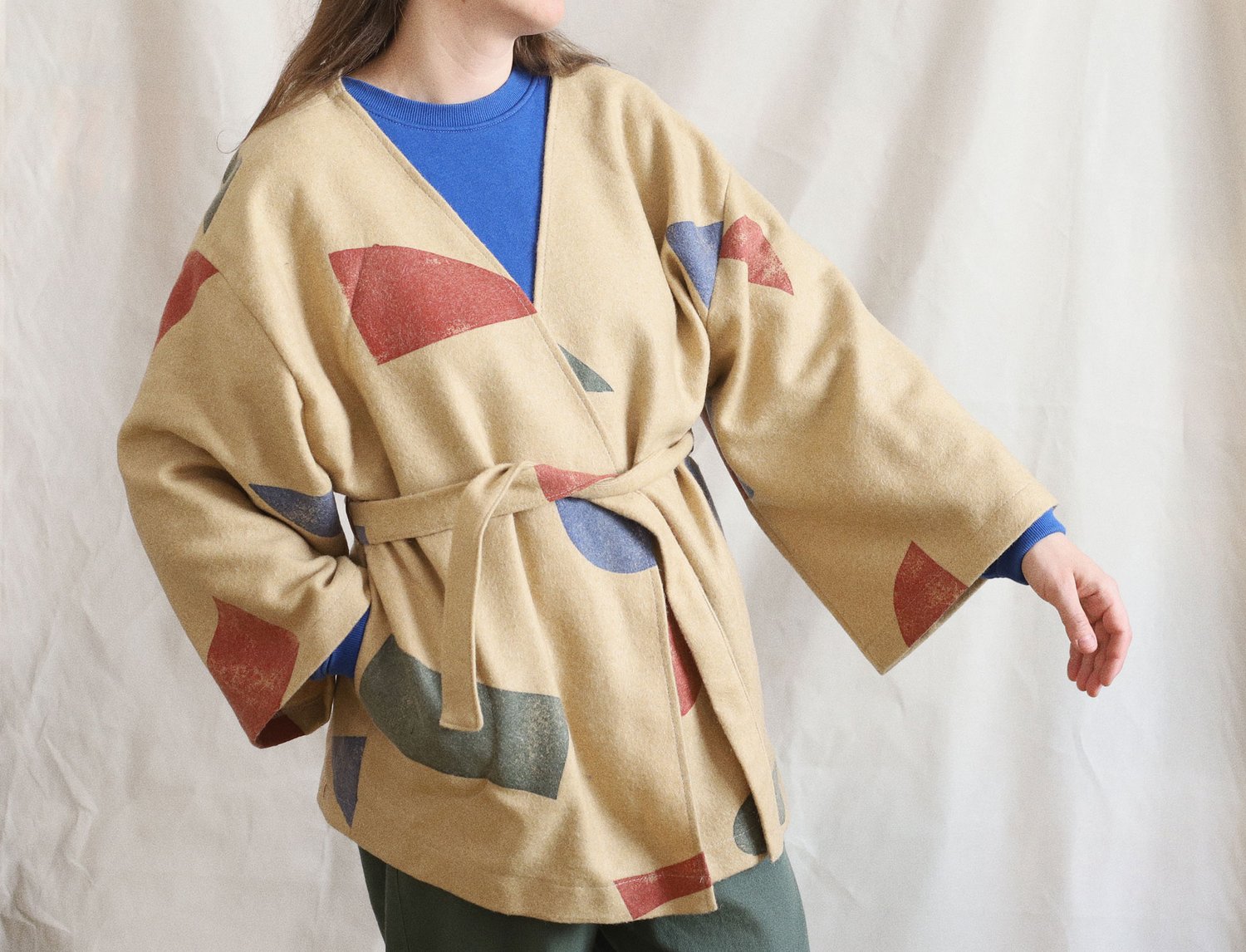 Image of WOOL KIMONO-JACKET WITH SHAPES