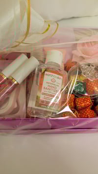 Image 5 of Pink Perfection Gift Set 