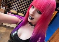 Futuristicgoth Used Makeup 💄❤️