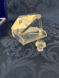Image 7 of V408 Swarovski Giant Diamond Liberace with Piano