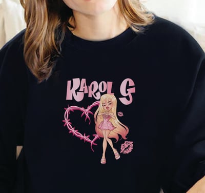 Image of KAROL G BRATZ CREWNECK - PINK DOLL