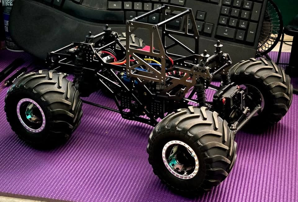 PRE ORDER Associated MT12 FCR12 Chassis kit