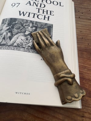 Image of Presse-papier main en bronze