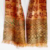 Image 2 of 'The Art of Susan Unger' book + Tassar silk animal kingdom foulard (424)