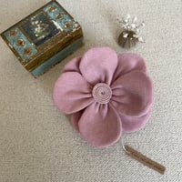 Image 1 of Broche «fleurette »n*4