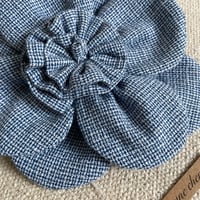 Image 3 of Broche « fleurette » n*3