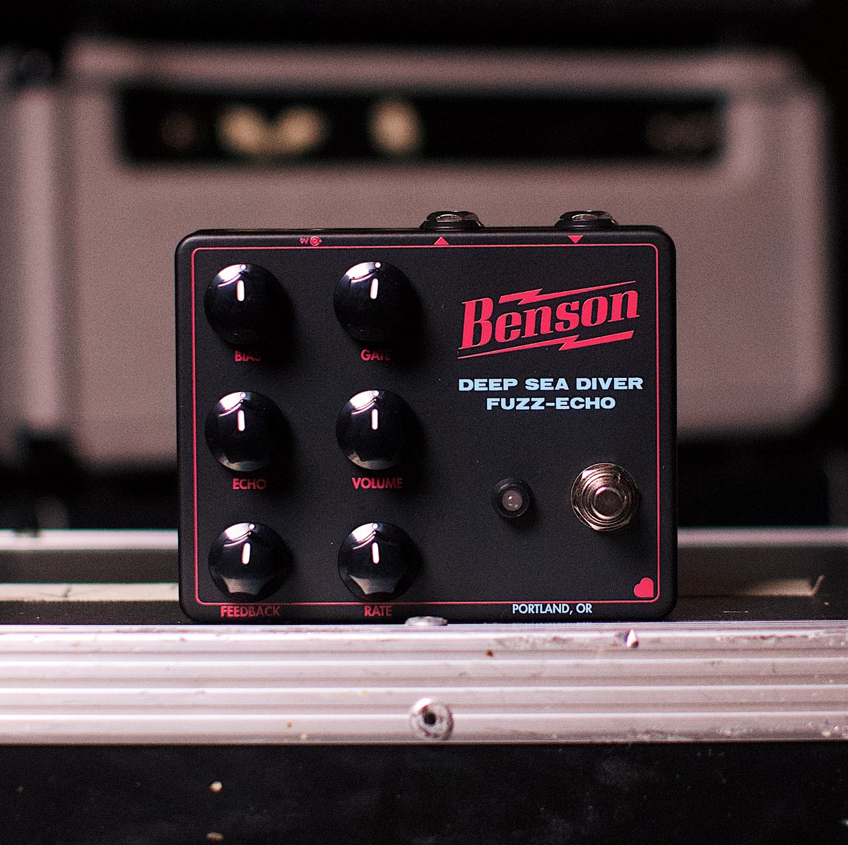 【ほぼ未使用】Benson DEEP SEA DIVER FUZZ-ECHO Deep Sea Diver Fuzz-Echo — BENSON AMPS