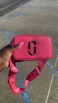 Image 1 of CAMERA CROSSBODY 