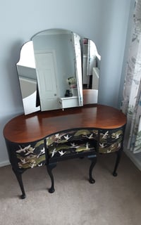 Image 2 of Queen Anne style Dressing Table Set with Bird Fabric Design.