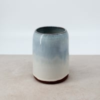 Image 5 of Robin Vase/Pot