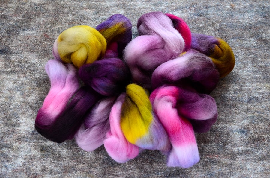 Image of "Sideways" Hand-dyed Corriedale Spinning Fiber - 4 oz.