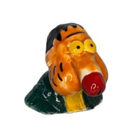 Dickface ceramic piece