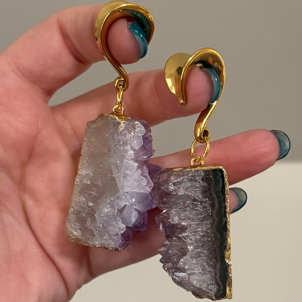 Image of 1/2 Gold Amethyst Hook Hangers