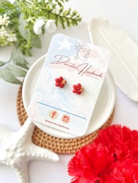 Flor de Maga Studs 🌺