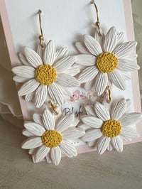 Image 2 of Daisy Earrings