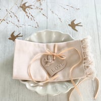 Image 3 of LOVE hirondelle