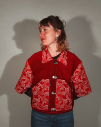 Image 1 of Blouse rouge velours vintage