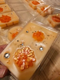 Image 4 of Peaches & Me Time - A Rockytop Wax Works exclusive custom houseblend fragrance 