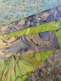 Image 1 of 5 x Marbled Book-cloth pieces // Includes some seconds 