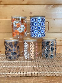 Glass cups with bamboo lid