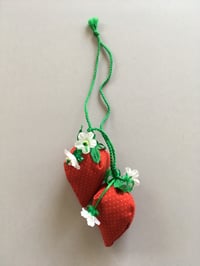 Image 3 of Strawberry Sachet Scented Hanging Diffuser Decor Set