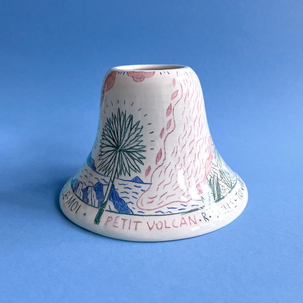 Image of VASE PETIT VOLCAN