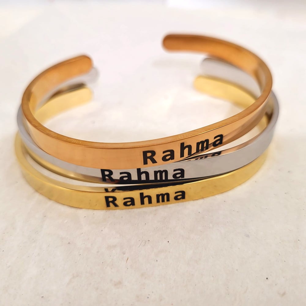 Image of Rahma Cuff Bracelet. Eid Jewelry Gift for family.