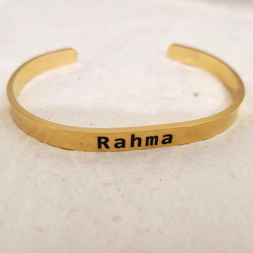 Image of Rahma Cuff Bracelet. Eid Jewelry Gift for family.