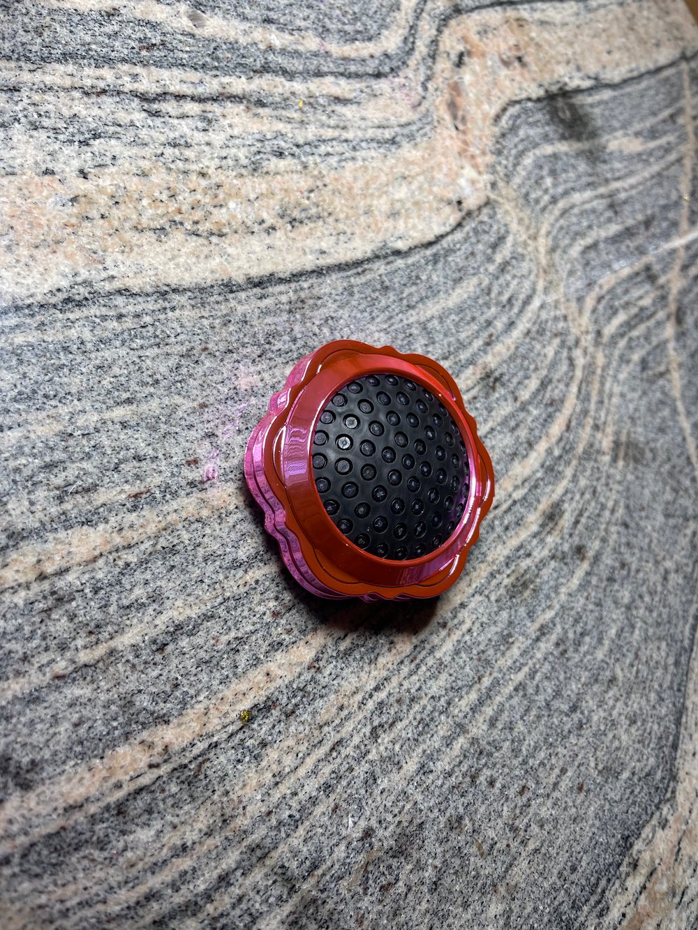 Image of Venusian Rose Compact Brush + Mirror Compact 