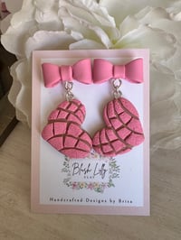 Image 3 of Heart Concha Earrings