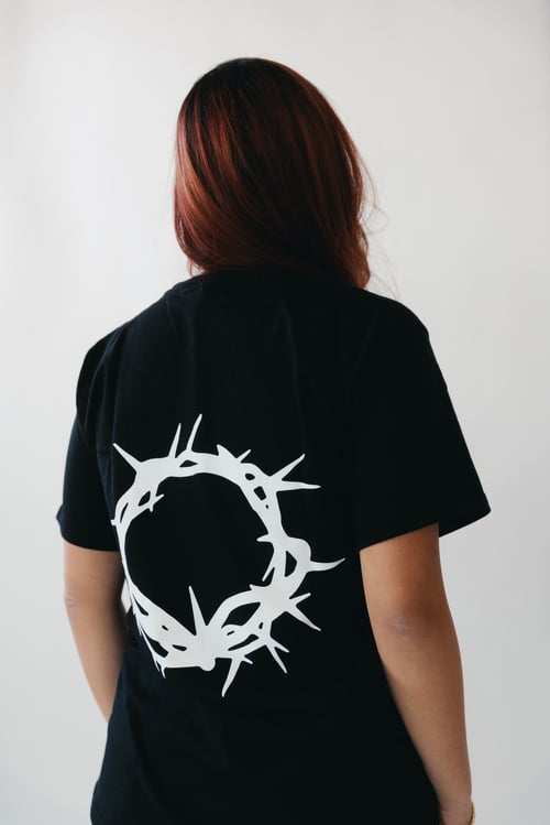 Image of CROWN OF THORNS TEE (BLACK)