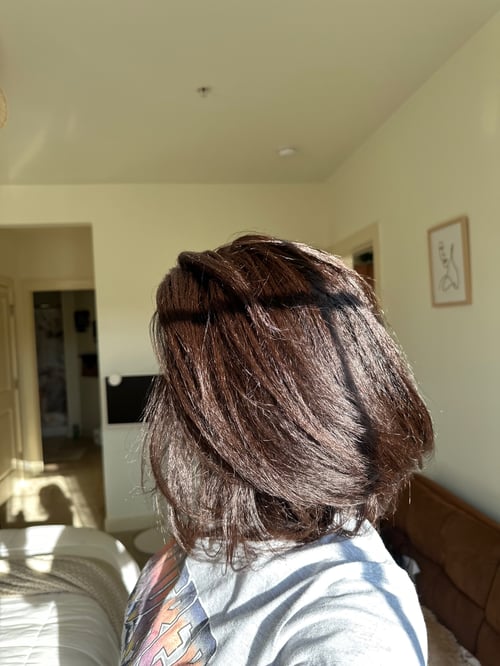 Image of 12 inch BOB KINKY STRAIGHT lace front wig with layers