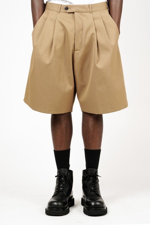 Image of Beige Cotton Gabardine Wide Pleated Shorts