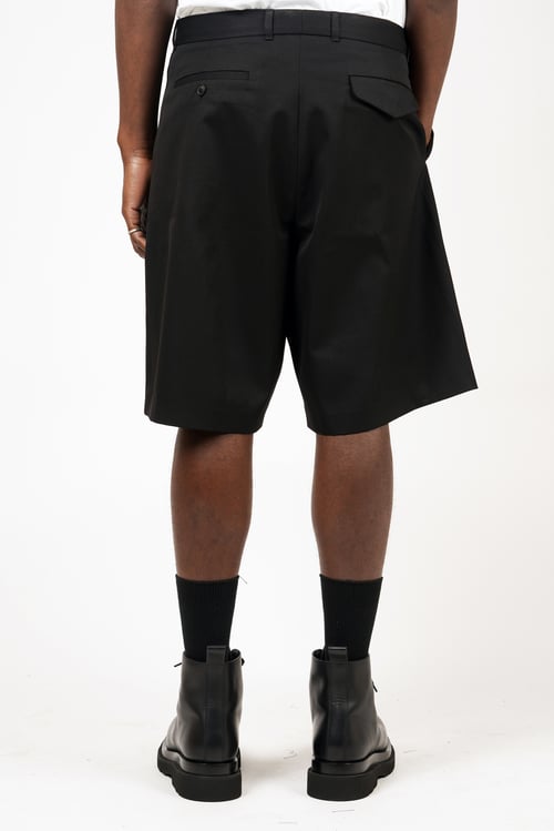 Image of Black Cotton Gabardine Wide Pleated Shorts
