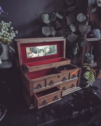 Image 1 of Jewelry box