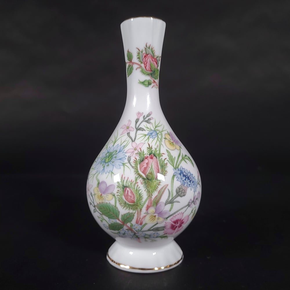 Image of Round Wild Tudor