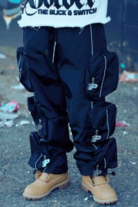 Image 1 of studio cargo blacc