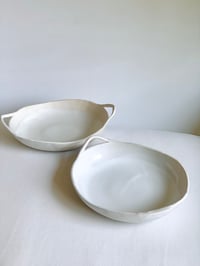 Image 4 of Stoneware Wavy Bowl with Handles in Salt White