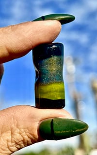 Green and Black Tip