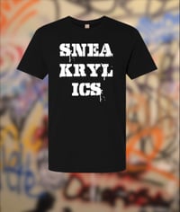 Sneakrylics logo Tee