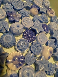 Image 4 of Raindrop- A Rockytop Wax Works exclusive custom houseblend fragrance 
